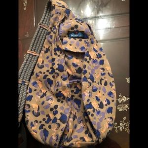Kavu sling bag